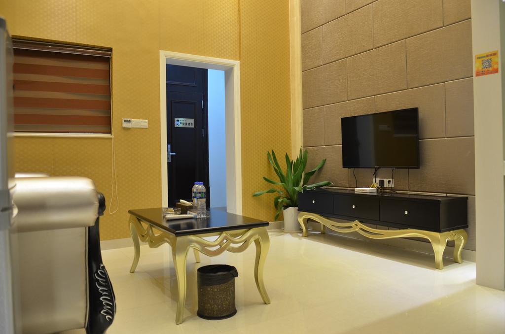 Private Enjoy Home Apartment Foshan Room photo